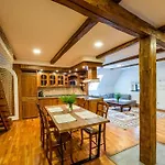 Apartman Pod Hradem