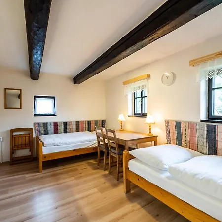 Pod Hradem Apartman